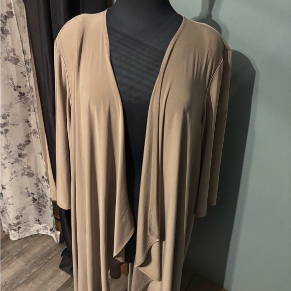 Dressbarn Tan cardigan 22w - Picture 2 of 6